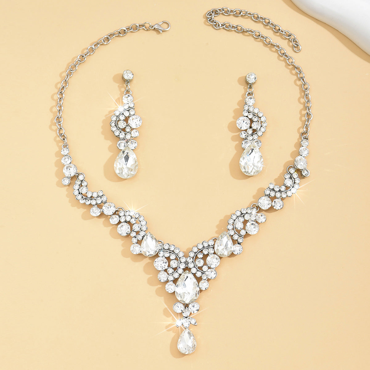 Luxury High-End Design Noble Elegant Exquisite Necklace Earrings Set 6819